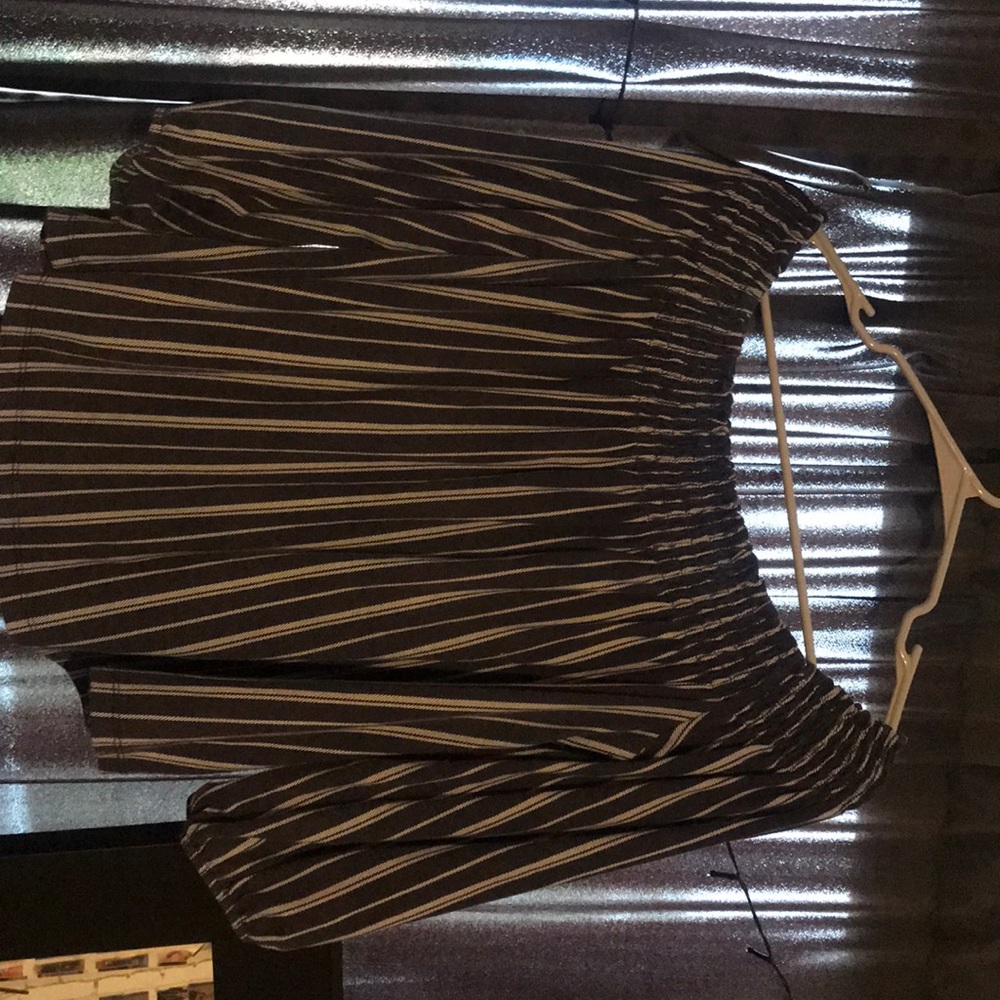 Off the Shoulder Blue and White 3/4 Sleeve Sheet